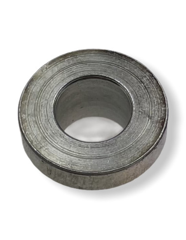 Tulejka amortyzatora montowana w wahaczu...